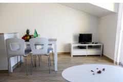 Nemira Sunny Apartmanok Apartman 4 – A8 foto 3