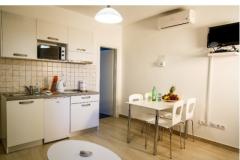 Nemira Sunny Apartmanok Apartman 7 – A6 foto 3