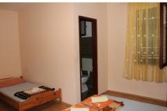 Apartmanok Vidić Szoba 5 – S 3 foto 2