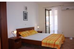 Apartmanok Blato Perla Apartman 2 – 2,4,8,10 foto 1