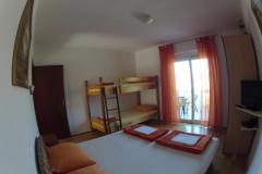 Apartmanok Pag Apartman 2 – Apartman B foto 5