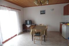 Apartmanok Ćićo Apartman 2 – Apartman 3 foto 2