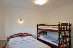 Apartmanok Cvekan Apartman 2 – Terasa vrt foto 1