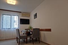 Apartmanok Cvekan Apartman 2 – Terasa vrt foto 3