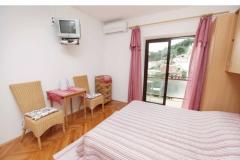 Apartmanok Vela Apartman 3 – Pink foto 2