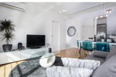 Bubbles Luxury Penthouse with jacuz Apartman 1 – Podstrana foto 3