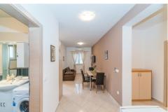 Apartmanok Dora Apartman 1 – JEDINICA foto 2
