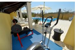 Apartmanok Simoni Apartman 1 – pool foto 1