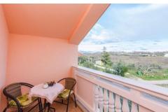 Family friendly Apt with a pool  Apartman 2 – Lavander foto 1