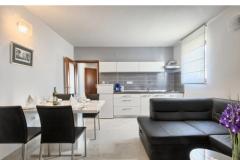 Villa Kascuni Apartman 2 – Ap. A2 foto 1