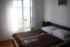 Ház Ana directly by the beach Apartman 2 – APT.B foto 3