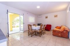 Apartmanok Mia Apartman 1 – ap 1 foto 2