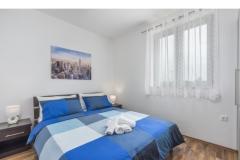 Apartmanok Kimi with swimming pool  Apartman 1 – APP V foto 3