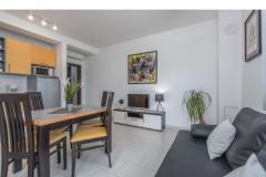 Apartmanok Kimi with swimming pool  Apartman 3 – APP V foto 3