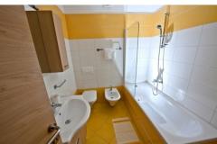 Apartmanok Kimi with swimming pool  Apartman 3 – APP V foto 4