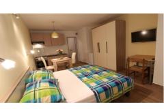 Apartmanok Kiwi Apartman 2 – Studio foto 4