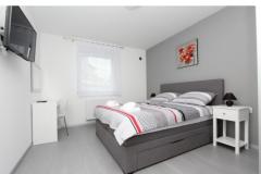Holiday home with swimming pool Apartman 1 – APP *** foto 2