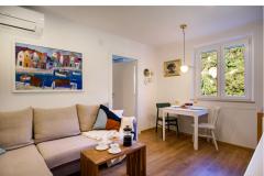 Garden view apart.150m from beach Apartman 1 – Dalia foto 1