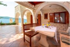 Villa Ratac Beach Apartmanok Szoba 5 – Palms foto 2