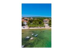 Apartman a strandon Lola Apartman 1 – Plaža Lola foto 4