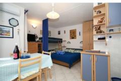 Apartmanok  PAVLIŠA Apartman 3 – A 2+2 foto 4