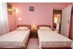 Apartmanok SATIS Apartman 2 – LAURA foto 1