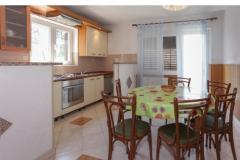 Apartmanok Leila Apartman 1 – A 6+1 foto 2