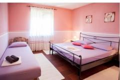 Apartmanok NIKA Apartman 2 – MARTA foto 5
