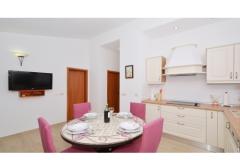 GEM OF THE SEA APARTMENTS ALENKA Apartman 2 – Apt. ANYA foto 4