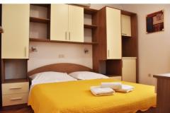 Apartmanok Stone  Tučepi  Apartman 4 – A2+3 -103 foto 1