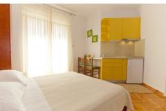 Apartmanok Helga Apartman 2 – citron foto 4