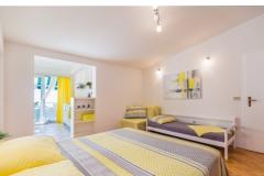 Apartmanok Marko Apartman 2 – A2 žuti foto 3