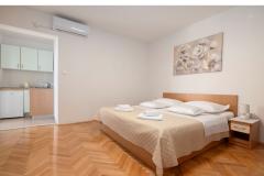 Apartmanok Marta Apartman 4 – S 2 foto 2