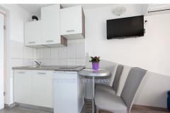 Apartmanok Suzana i Zlatan Apartman 2 – A2+1sivi foto 3