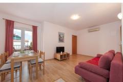 Apartmanok Svjetlana i Ivo Mravičić Apartman 4 – 4: A2+2 foto 3