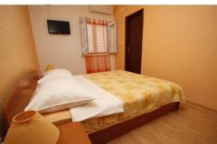 Apartmanok Turić Apartman 2 – APP 6+2 foto 2