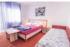 Apartmanok Vanja Tučepi Szoba 4 – 3+2 foto 1