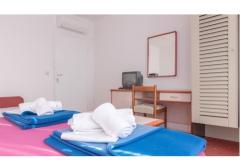 Apartmanok Vanja Tučepi Szoba 4 – 3+2 foto 2