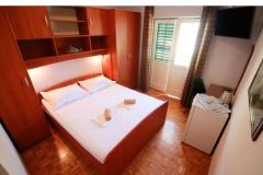Apartmanok Love Tučepi Szoba 1 – SOBA JEDAN foto 1
