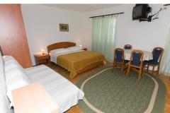 Apartmanok Mihaljević Apartman 3 – 3: A2+1 foto 4