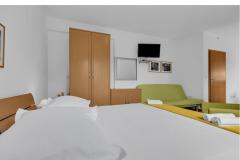 City Apartmanok Tučepi Apartman 2 – City A2 foto 5
