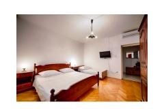 Čobrnić Szobák i Apartmanok Szoba 1 – S3 foto 2
