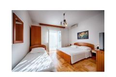 Čobrnić Szobák i Apartmanok Szoba 2 – S3 Balkon foto 1