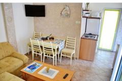 Apartmanok Laura Vir Apartman 1 – Laura foto 4