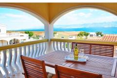 Apartmanok Laura Vir Apartman 2 – Liv foto 1
