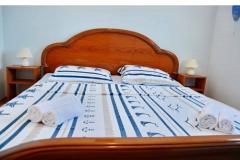 Apartmanok Laura Vir Apartman 2 – Liv foto 5