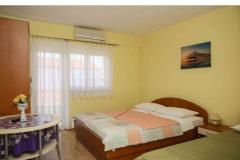 Apartmanok Pongrac Apartman 4 – A 3 studij foto 3