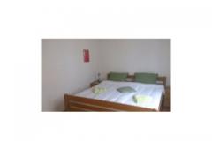 Apartmanok with swimming pool-Crno Apartman 1 – crveni foto 3