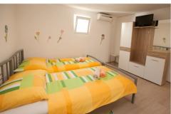 Apartmanok Deni Apartman 2 – apartman 3 foto 2