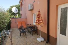 Apartmanok Dora Apartman 1 – Prizemlje foto 1